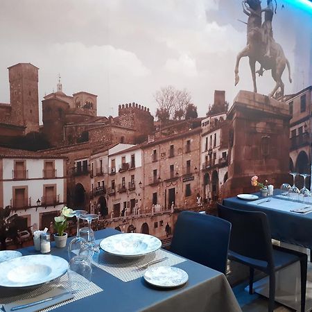 Hostal Julio トルヒーリョ エクステリア 写真