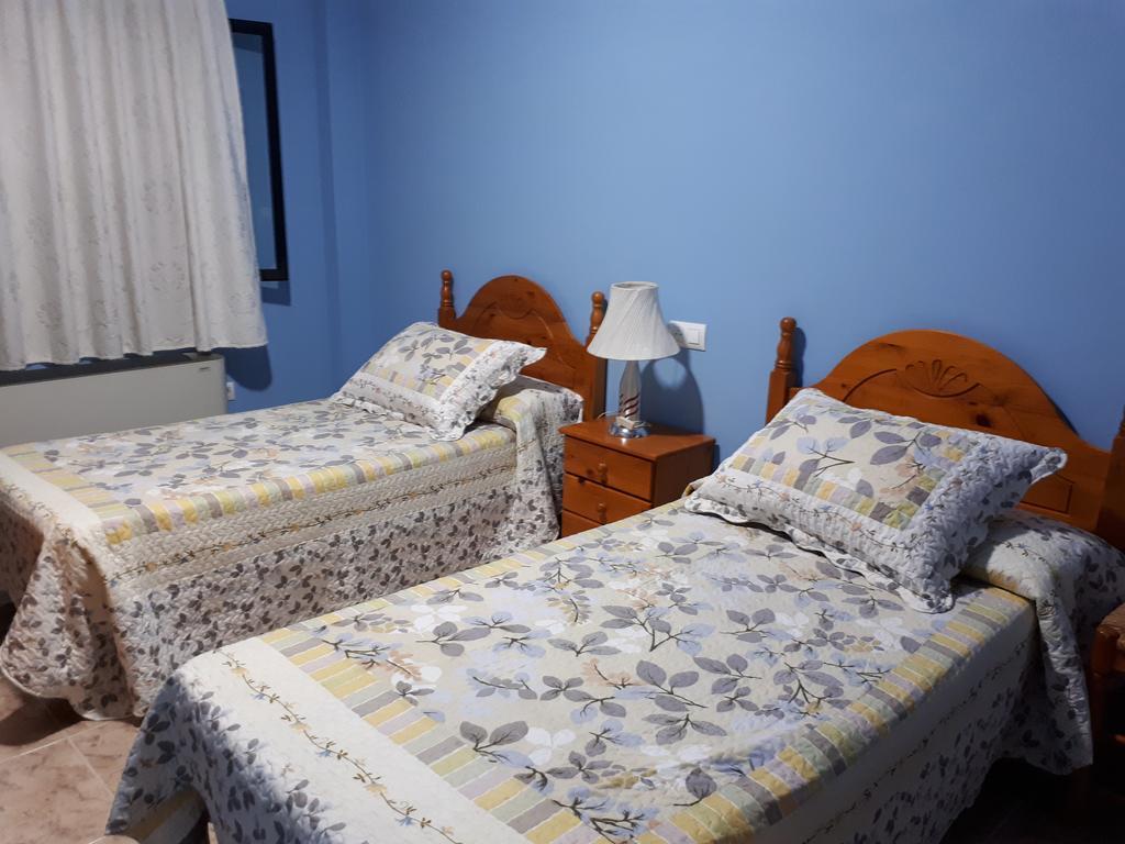 Hostal Julio トルヒーリョ エクステリア 写真