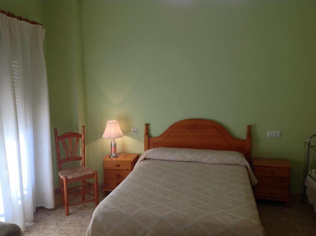 Hostal Julio トルヒーリョ エクステリア 写真